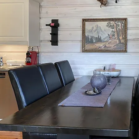 Lovely In Straumgjerde Brunstad