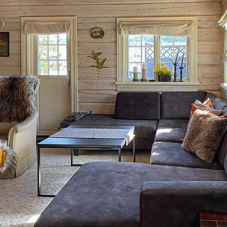 Lovely In Straumgjerde * Brunstad