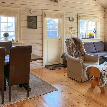 Lovely In Straumgjerde