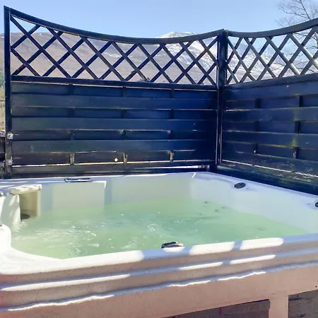 Amazing In Straumgjerde With Jacuzzi *