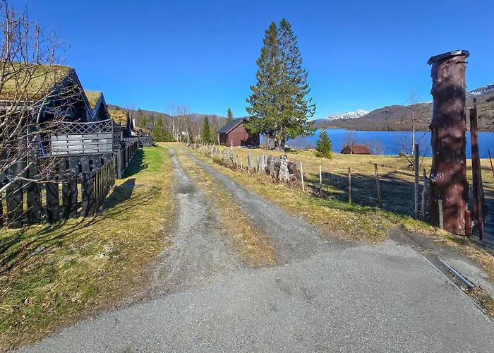 Lovely In Straumgjerde * Brunstad